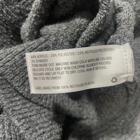 A New Day Gray Chunky Knit Oversized Cardigan Size Large 4 Button 2 Pocket - Picture 3 of 7